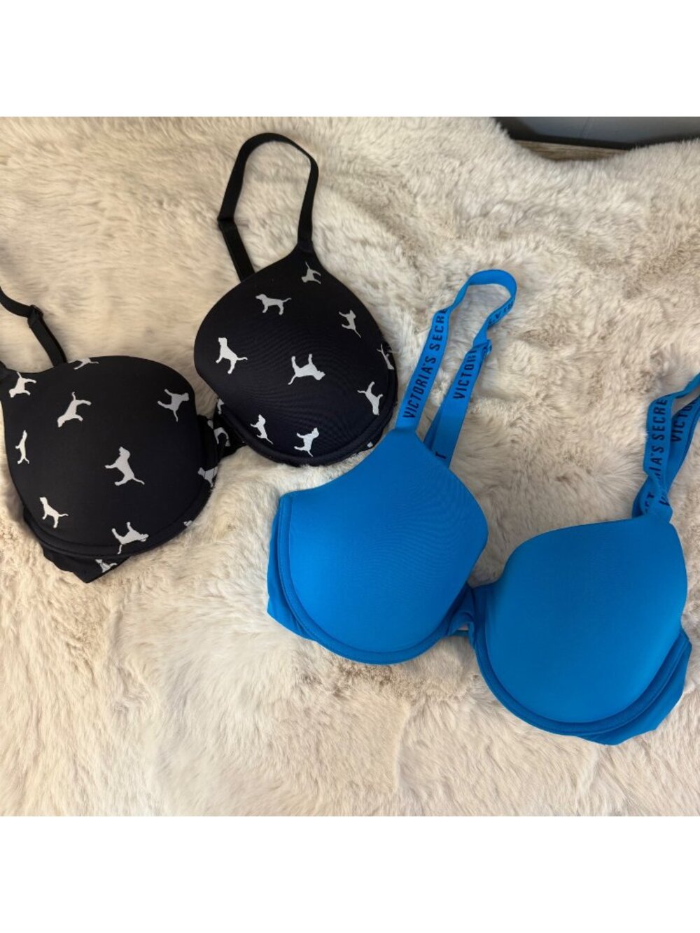 Set of 2 Victoria's Secret; Black Dog Print & Blue Push-Up Bras Sz 32D